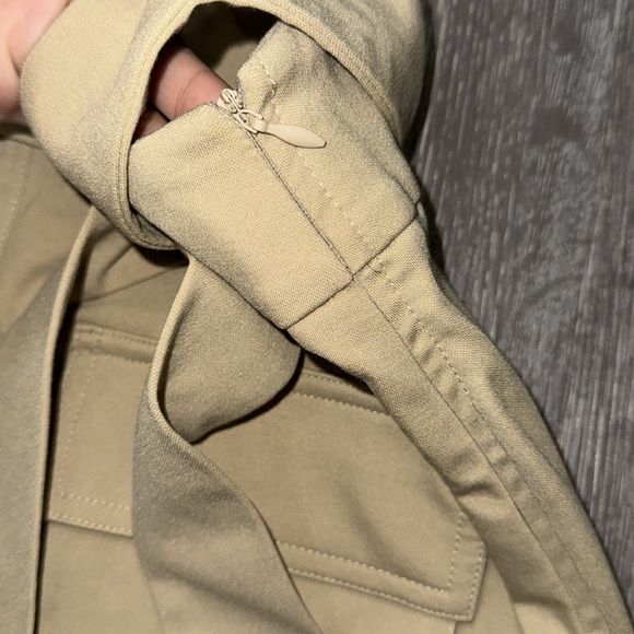 On Twelfth Tan Mini Skirt with Front Pockets - Size Small - Picture 4 of 4